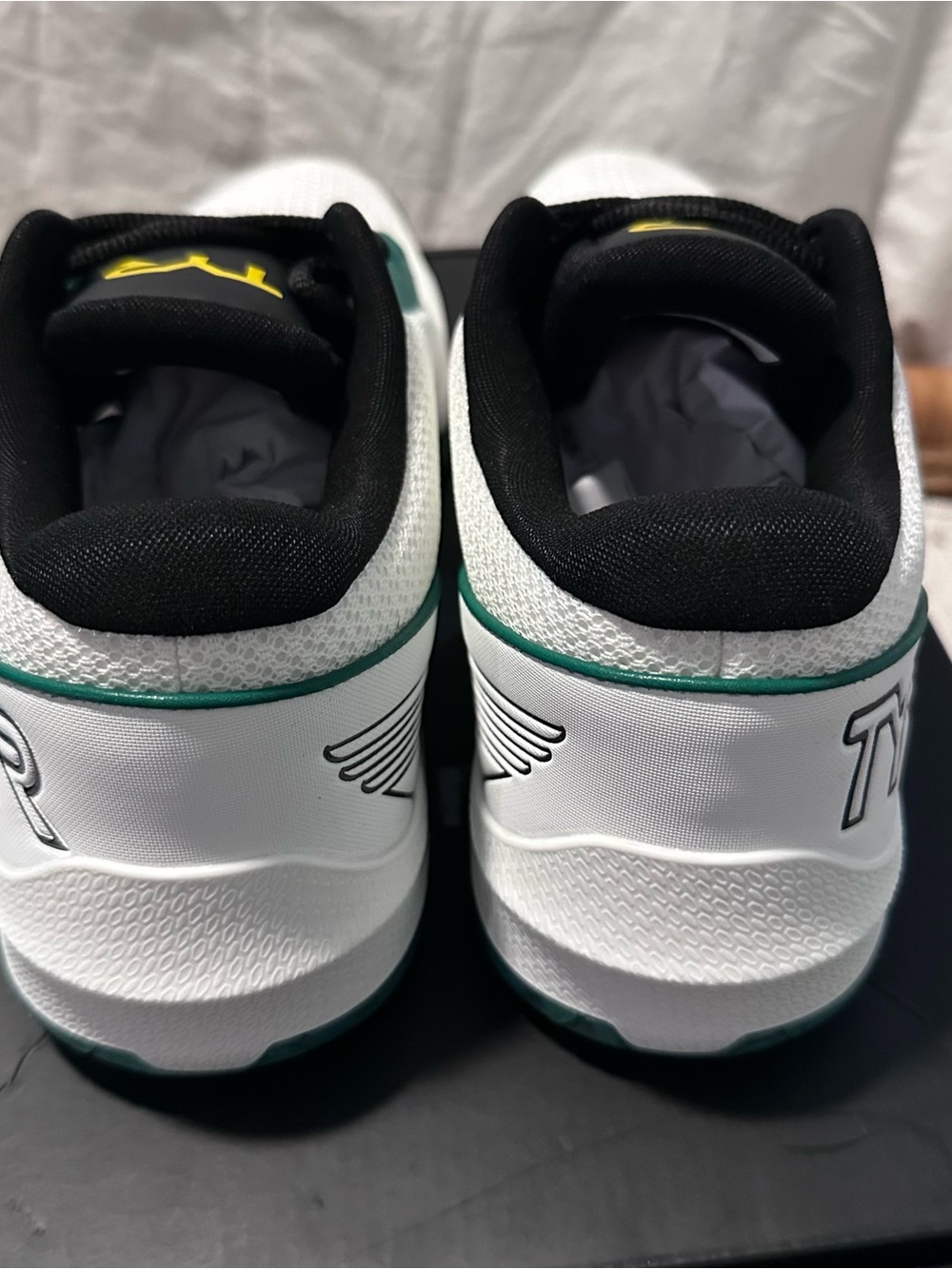 TYR Trainers - Picture 4 of 5